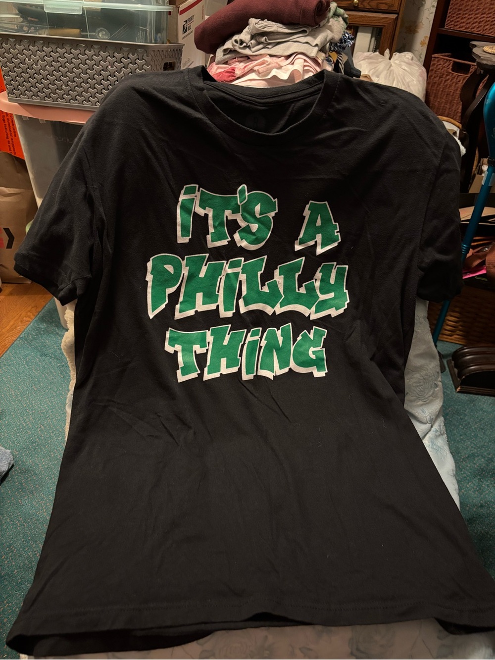 Men’s Black Graphic Tee "It's A Philly Thing"